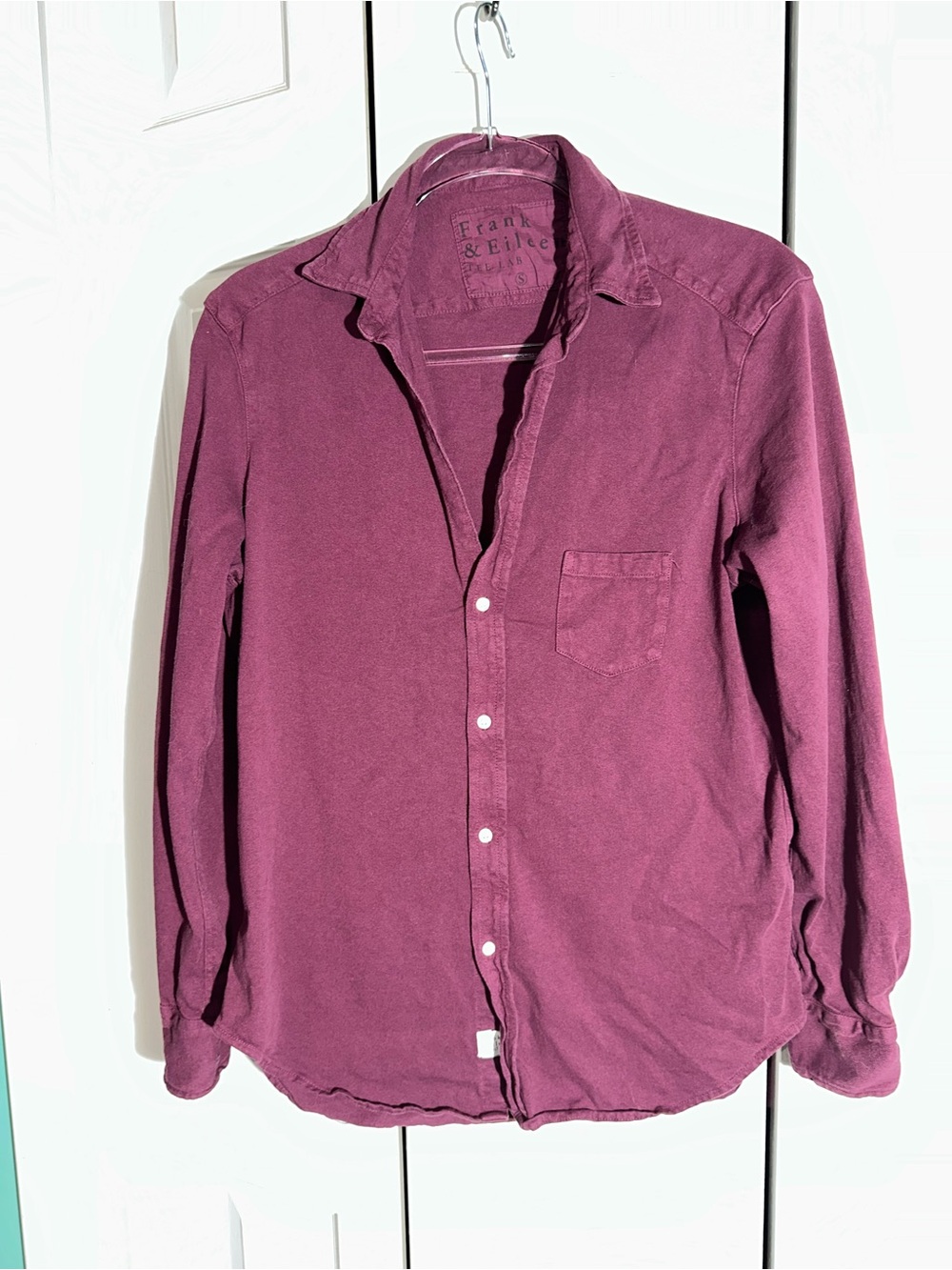 Frank & Eileen TEE LAB Cotton Button Front Shirt S Plum Berry Long Sleeve AA26